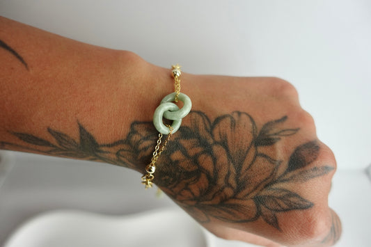 Interlinked Jade Bracelet (Medium Jade Green)