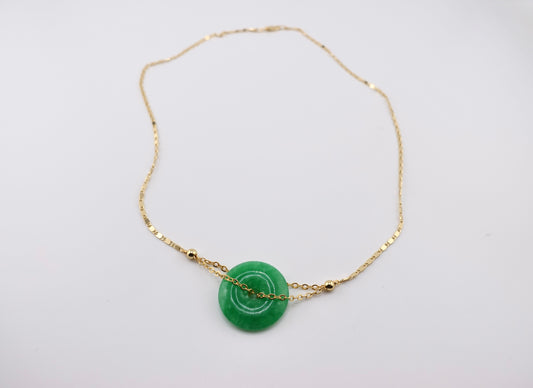 Large emerald green jade necklace