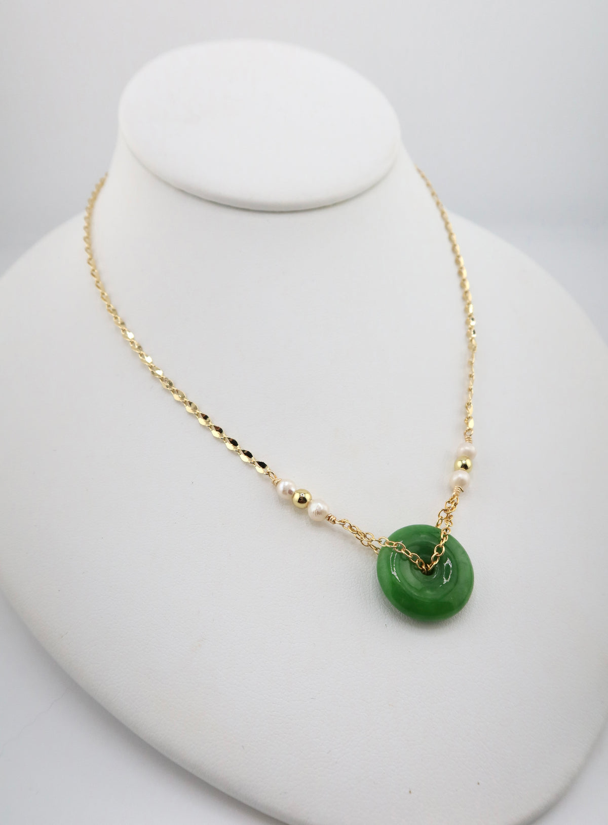 Emerald jade donut necklace