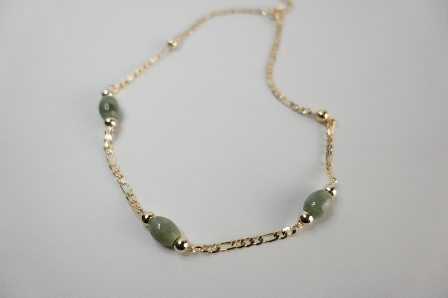 Jade choker necklace