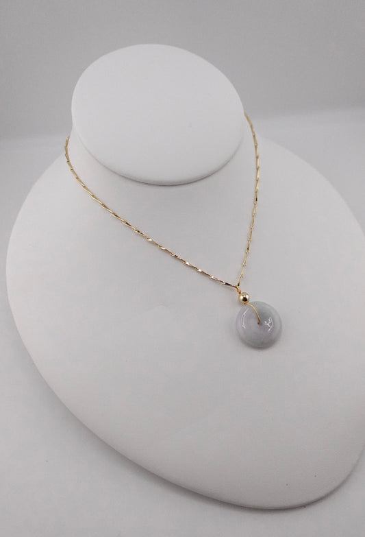 Drop jade necklace