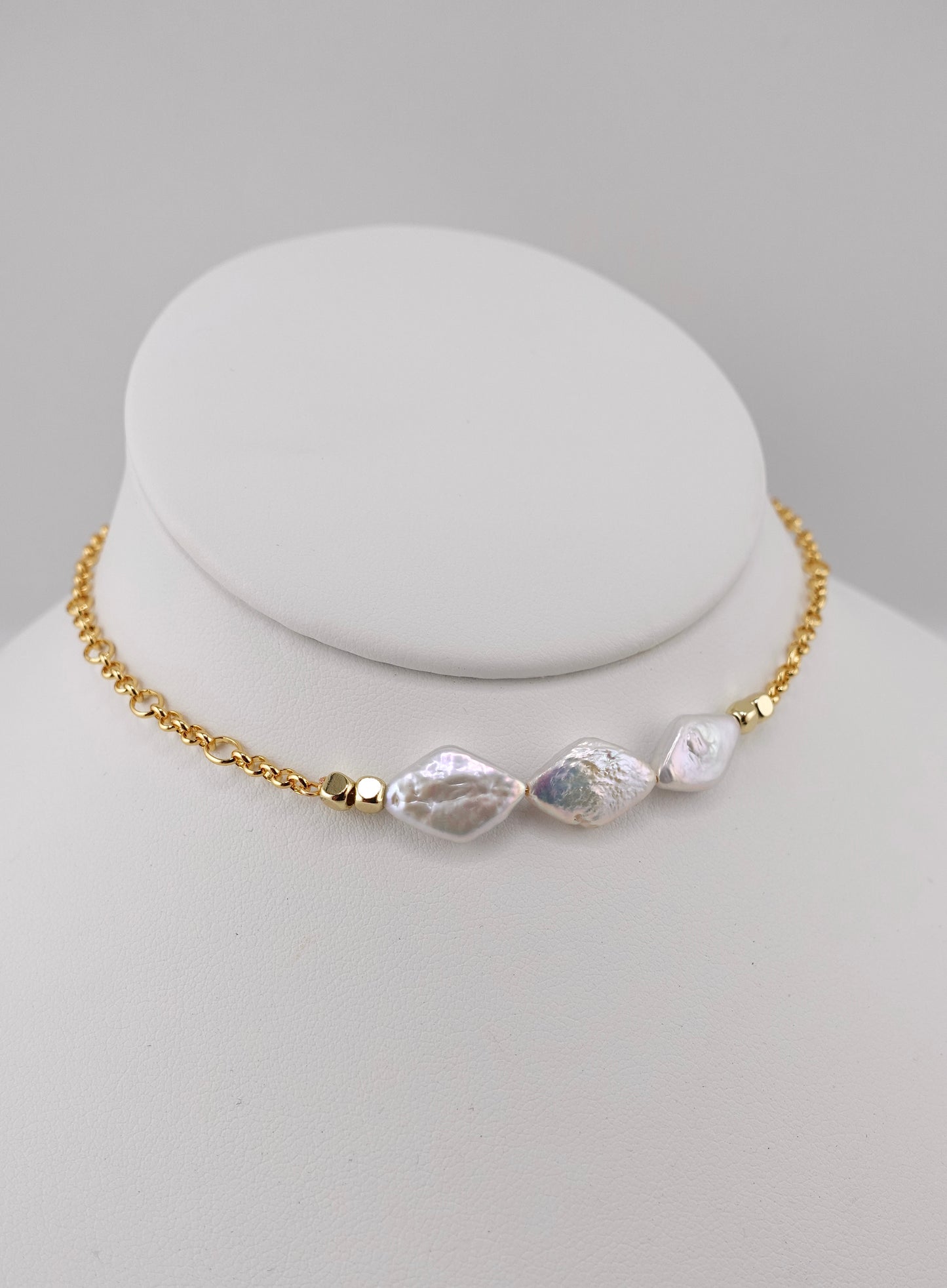 Current choker