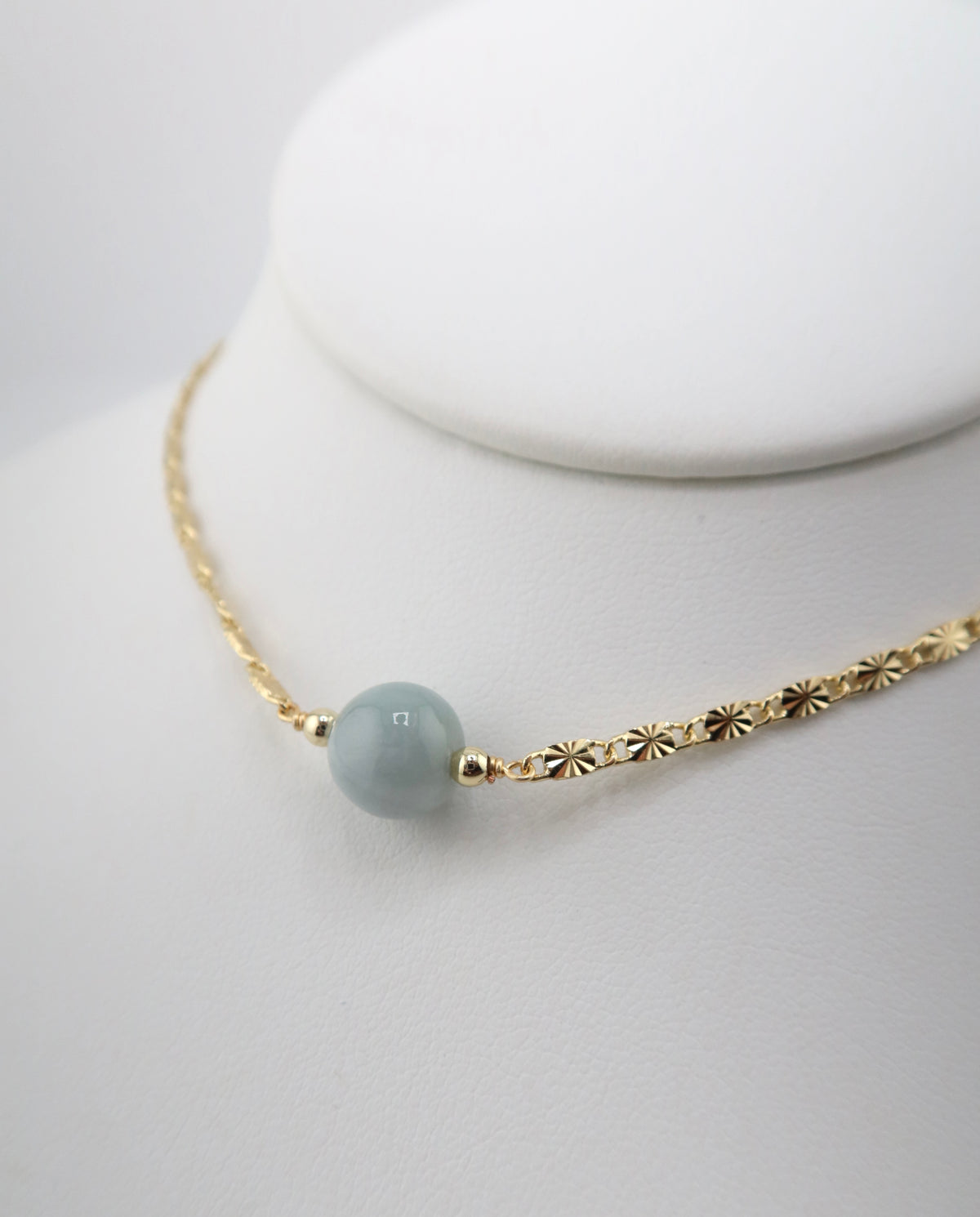 Jade sphere choker