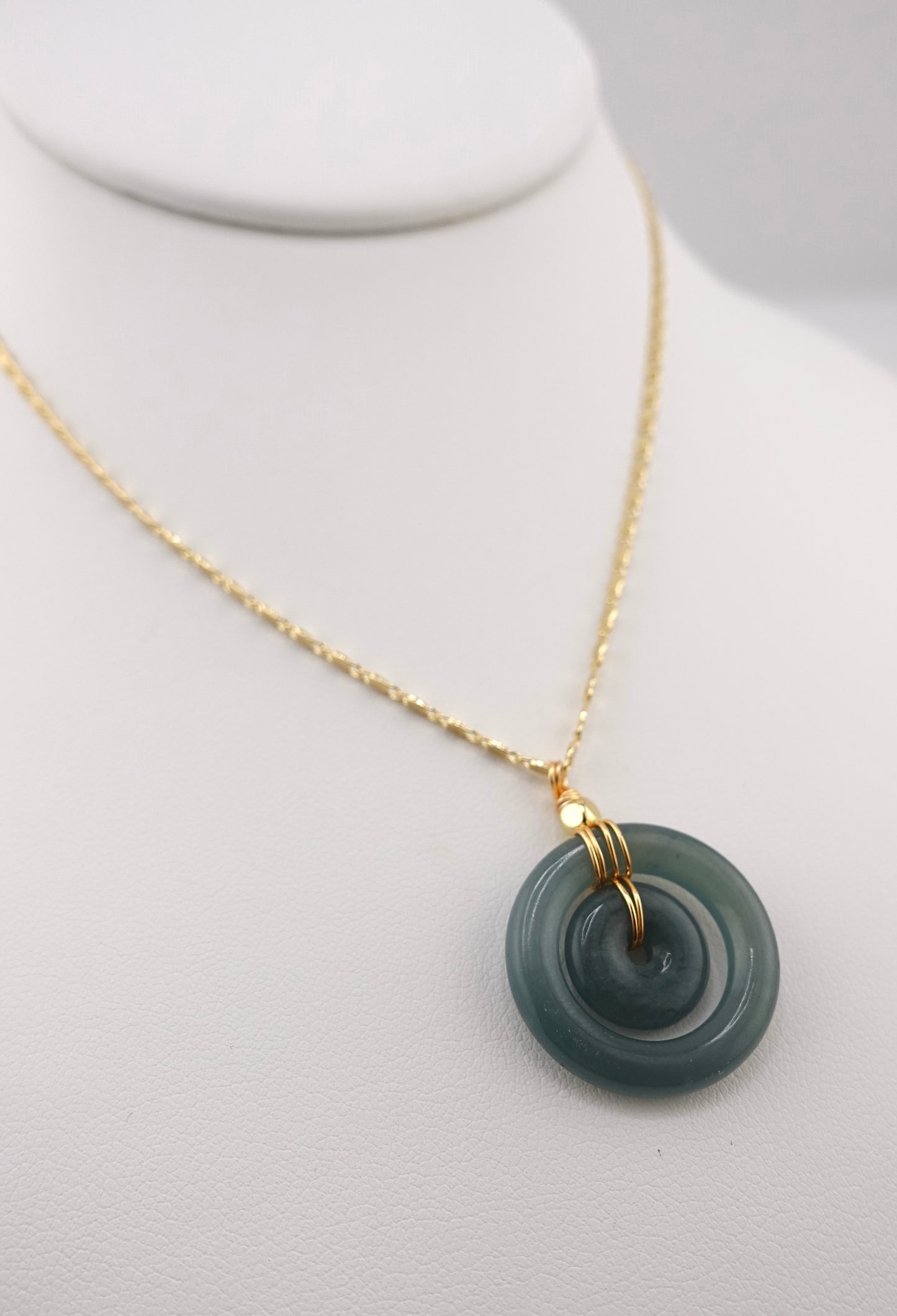 Double donut jade necklace
