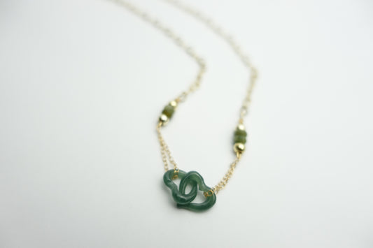 Dark jade lovers tide necklace