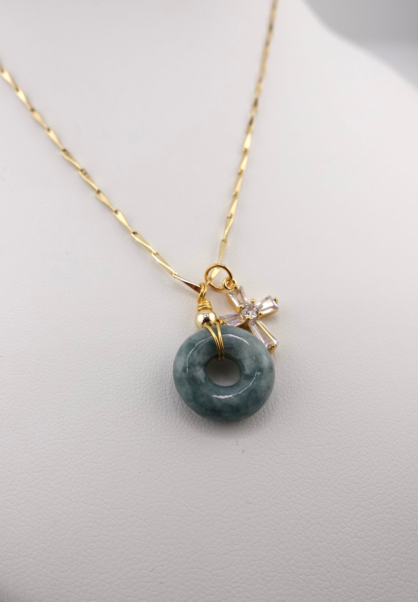 Jade donut charm necklace l