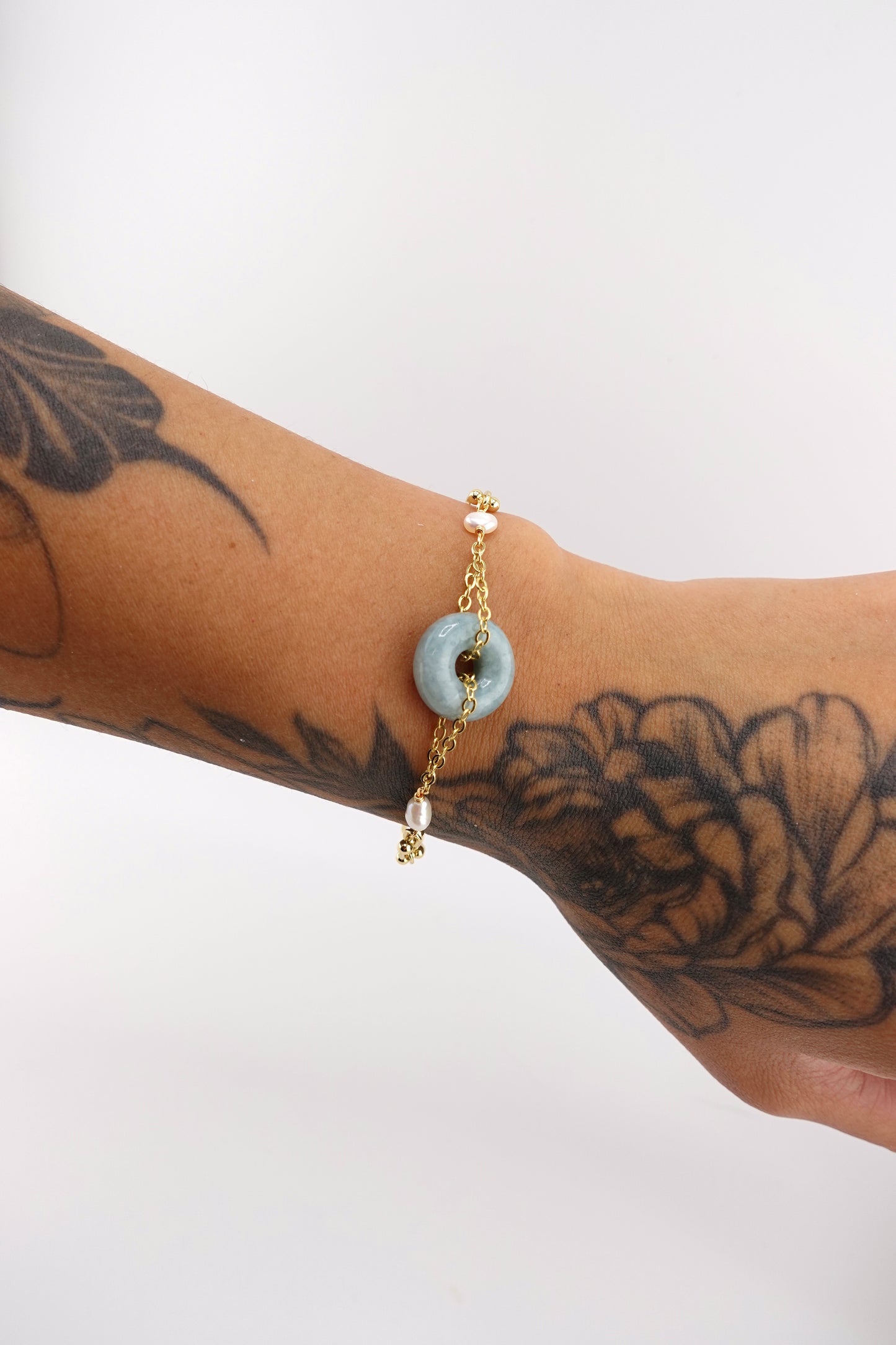 Jade donut pearl bracelet
